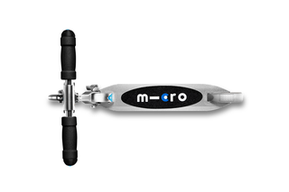 Micro Sprite Scooter mit LED silver matt